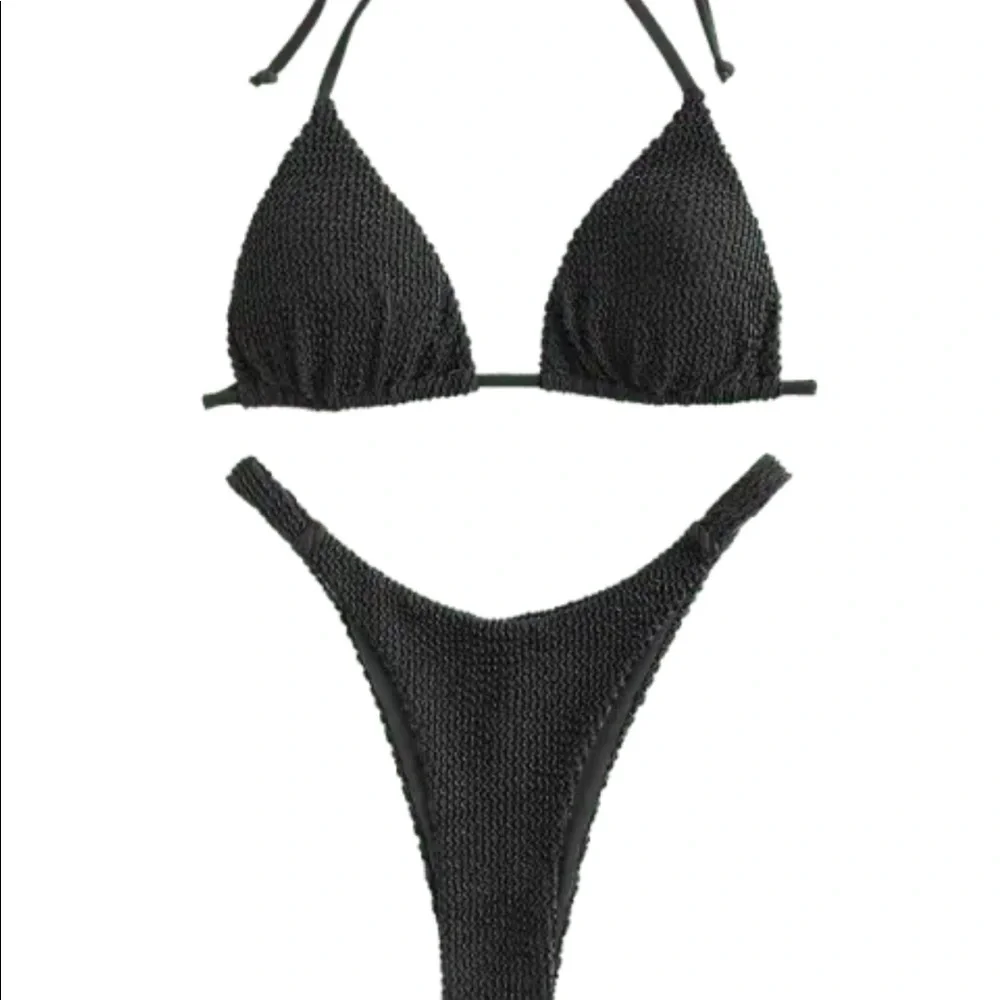 Zaful Black Textured Triangle Bikini - Picture 4 of 7